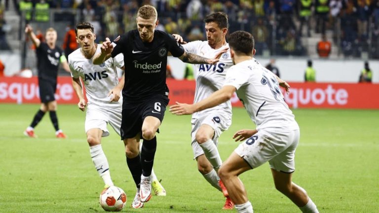Highlight trận đấu Fenerbahçe vs Eintracht Frankfurt ngày 10/12 | Xem lại trận đấu