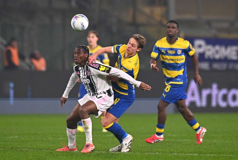 Parma vs Juventus (02:45 – 02/02) | Xem lại trận đấu